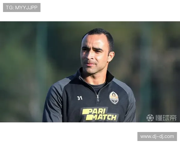 达韦尔萨迎回后卫伊斯梅利 强化防线